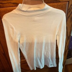 White turtle neck undershirt